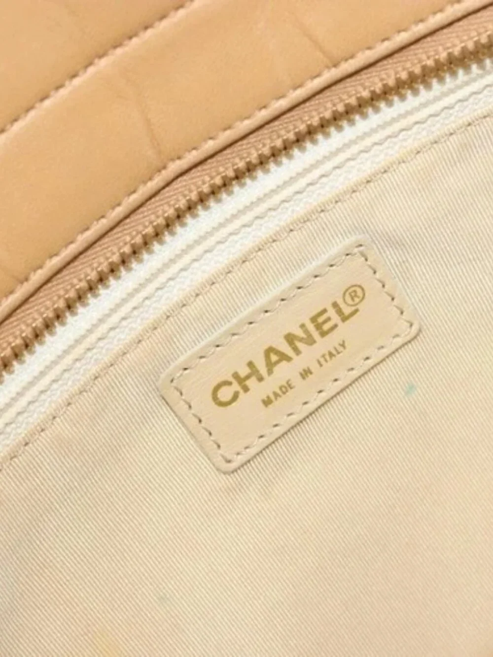 CHANEL Choco Bar Tote Bag Lamb Skin Beige Gold CC Auth BA13309